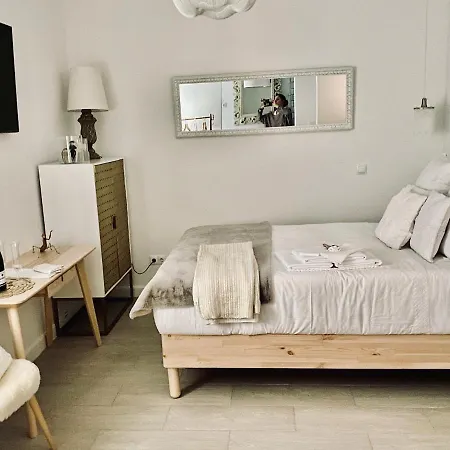 Maison Chic The Basque
